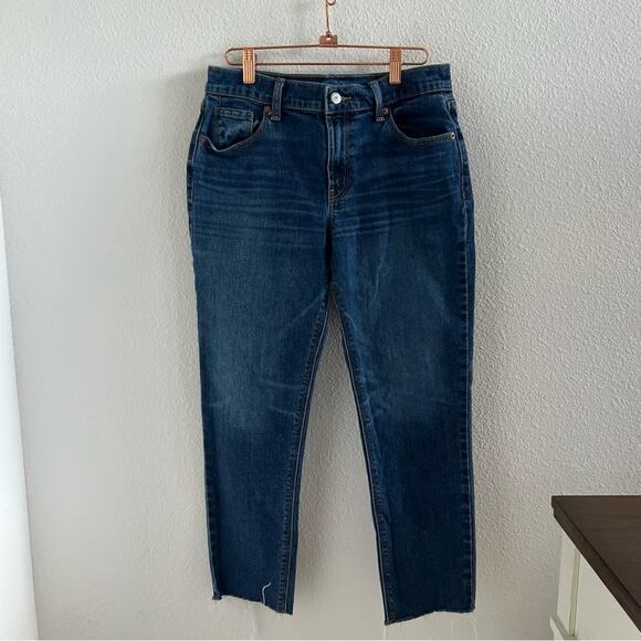 Old Navy Mid-Rise Boyfriend Crop Denim Jeans Raw Hem 4 - Picture 1 of 7